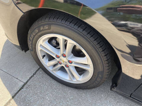 2017 Chevrolet Cruze LT Auto