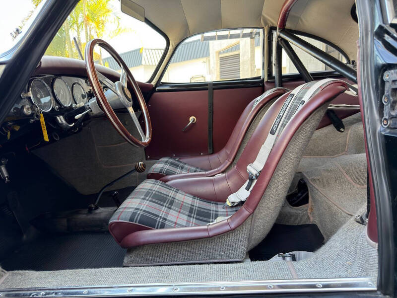 1957 Porsche 356