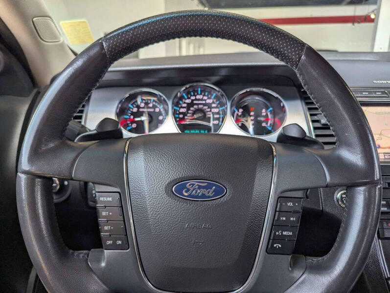 2011 Ford Taurus SHO