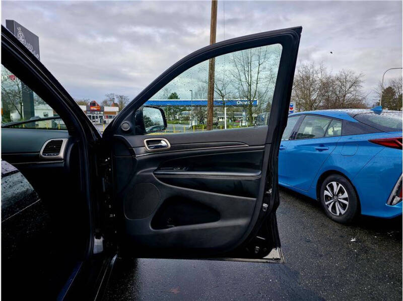 2017 Jeep Grand Cherokee