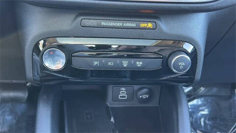 2025 Ford Escape Hybrid Platinum