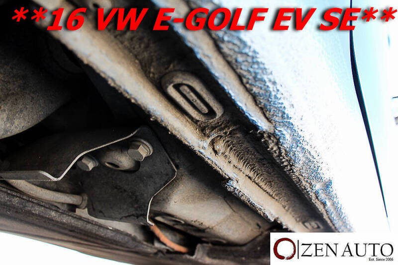 2016 Volkswagen e-Golf SE