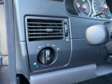 2005 Chrysler Crossfire Limited