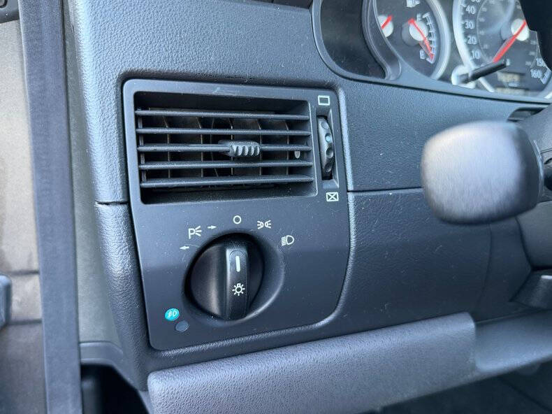 2005 Chrysler Crossfire Limited