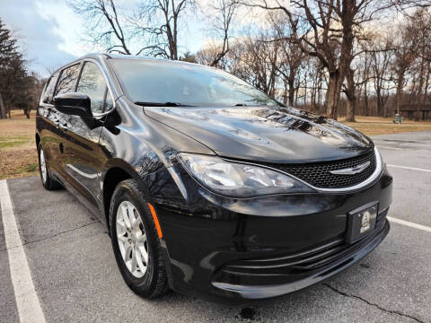 2017 Chrysler Pacifica LX