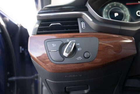 2022 Audi A4 quattro Premium Plus 40 TFSI