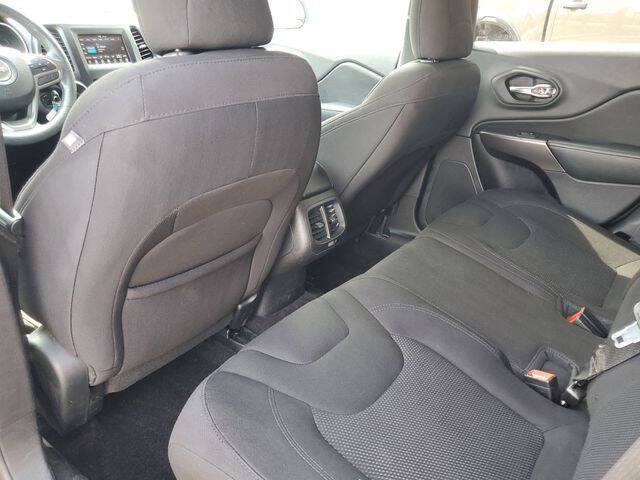 2019 Jeep Cherokee Latitude