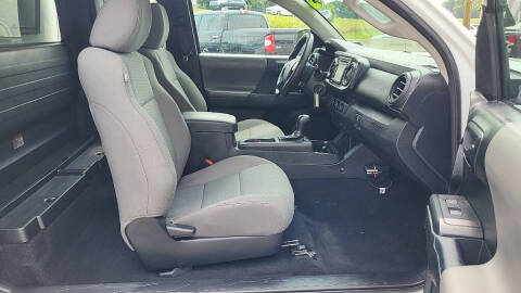 2017 Toyota Tacoma SR5