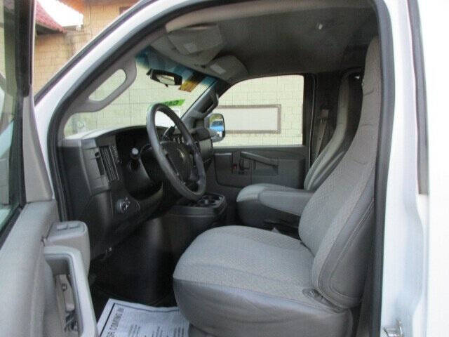 2016 Chevrolet Express 2500