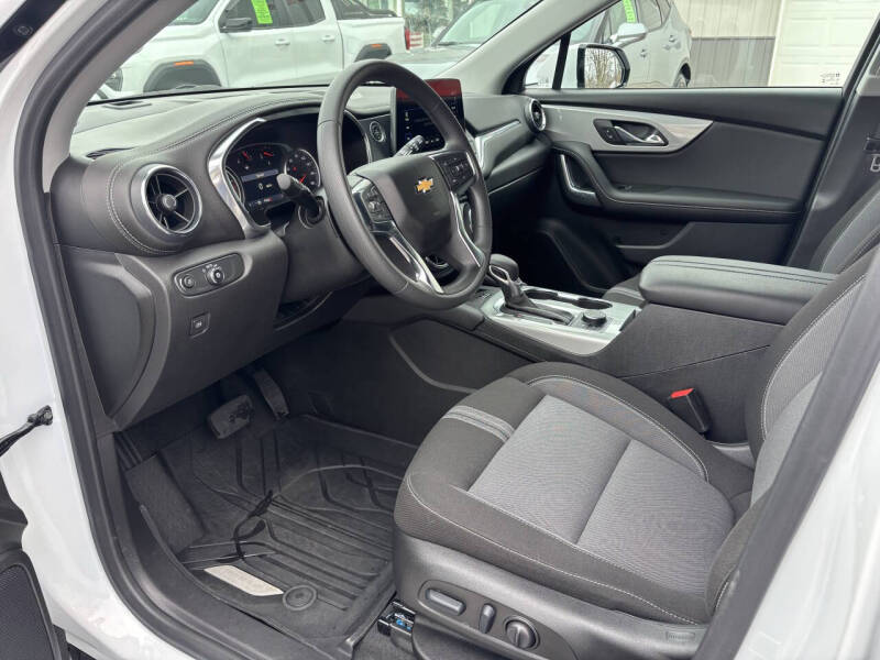 2025 Chevrolet Blazer LT