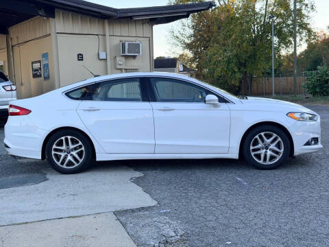 2015 Ford Fusion SE