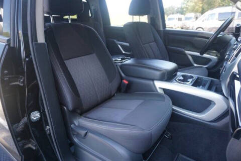 2020 Nissan Titan SV