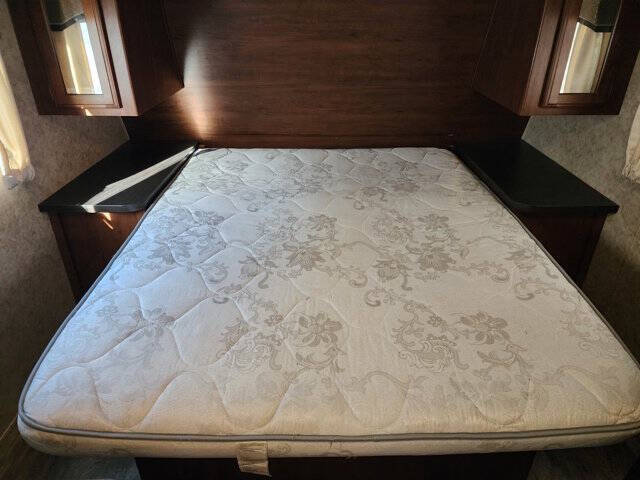 2017 Jayco Jay Feather