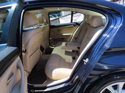 2015 BMW 5 Series 528i