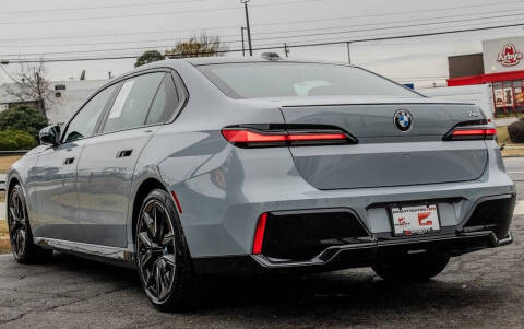 2023 BMW 7 Series 740i