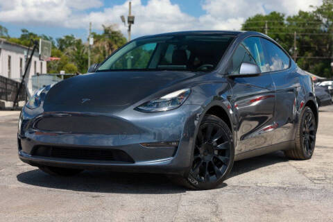 2023 Tesla Model Y Long Range