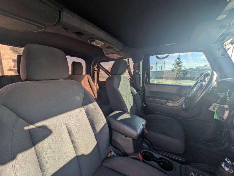 2017 Jeep Wrangler Sport