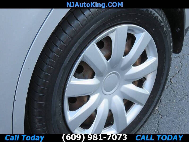 2011 Nissan Versa 1.8 S