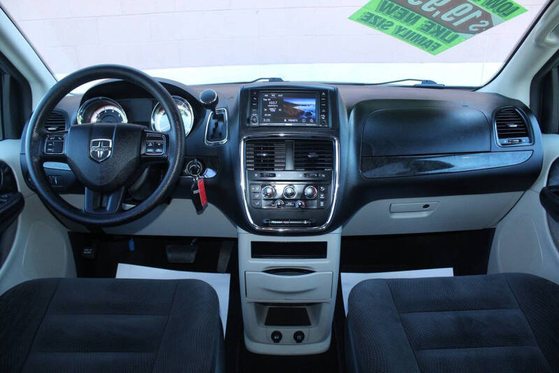 2018 Dodge Grand Caravan SE