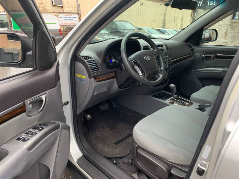 2012 Hyundai Santa Fe GLS