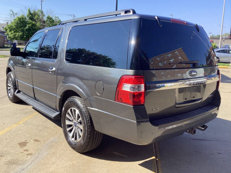 2016 Ford Expedition EL XLT