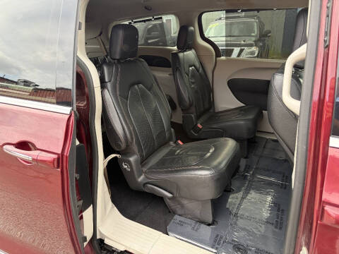 2018 Chrysler Pacifica Touring L