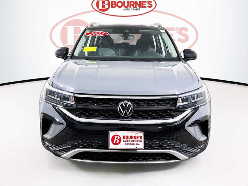 2023 Volkswagen Taos SE 4Motion