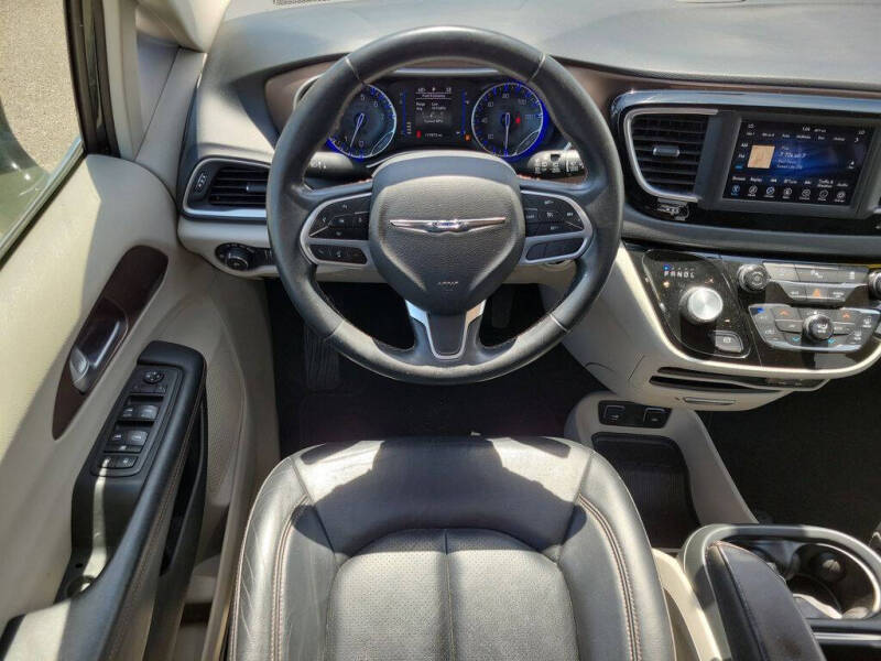 2018 Chrysler Pacifica Touring L