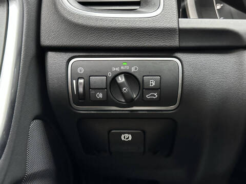 2018 Volvo V60 T5 Dynamic