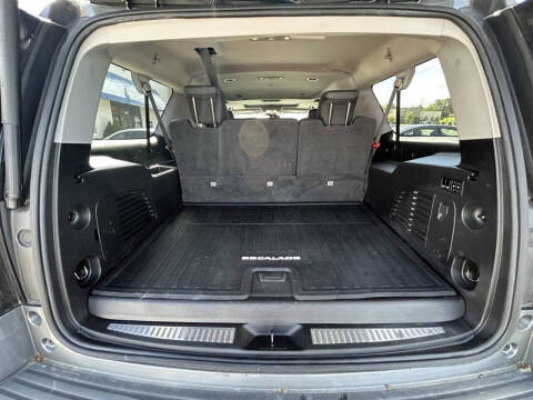 2020 Cadillac Escalade ESV Luxury