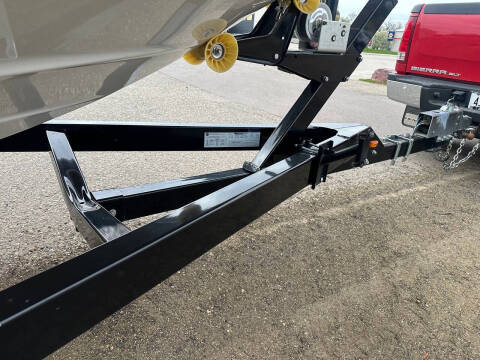 2013 Crownline E260 XS