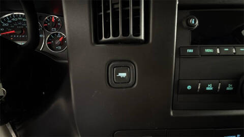 2024 Chevrolet Express 2500