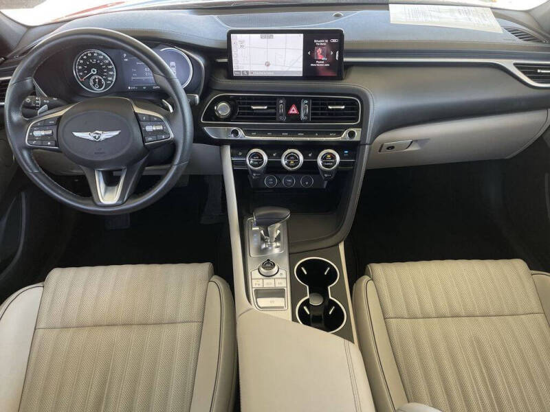 2022 Genesis G70