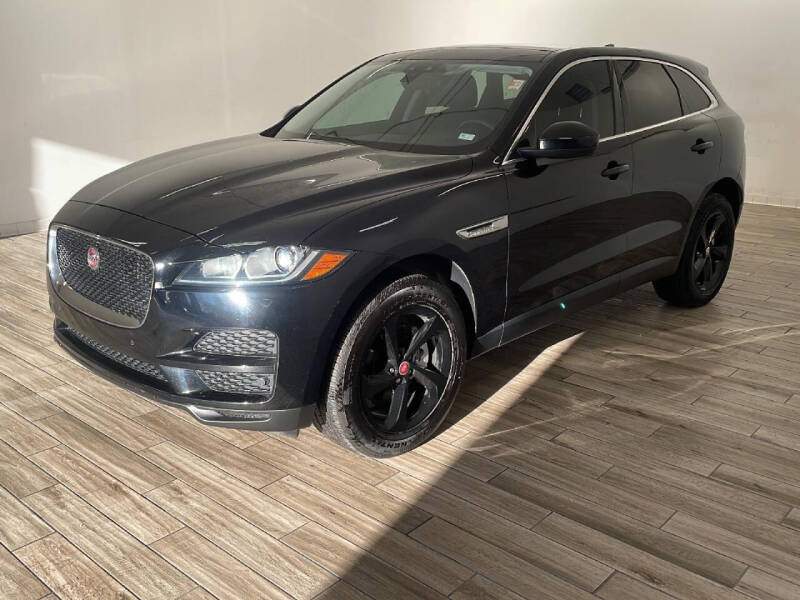 Used 2020 Jaguar F-Pace Premium with VIN SADCJ2FX1LA618487 for sale in Florissant, MO