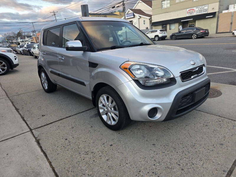 2013 Kia Soul +