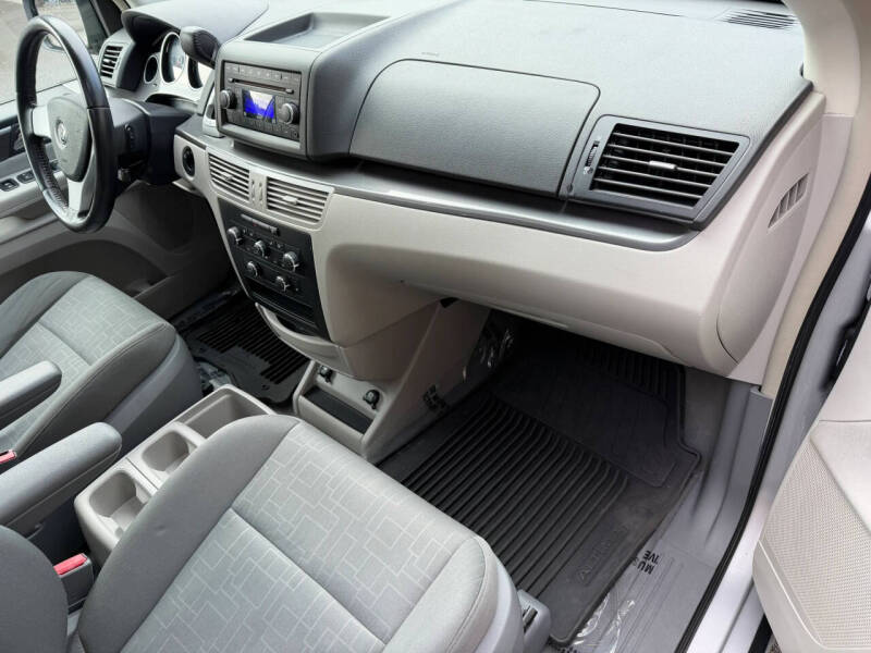 2009 Volkswagen Routan