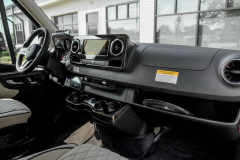 2024 Mercedes-Benz Sprinter 3500XD