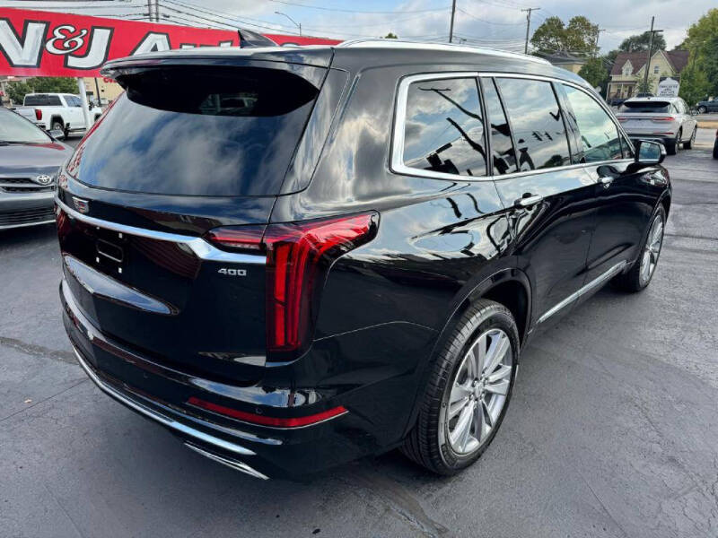 2025 Cadillac XT6 Premium Luxury