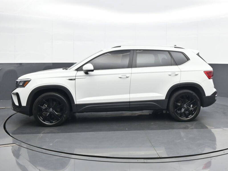 2022 Volkswagen Taos SE 4Motion