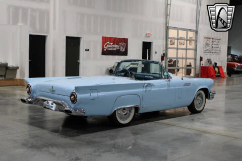 1957 Ford Thunderbird