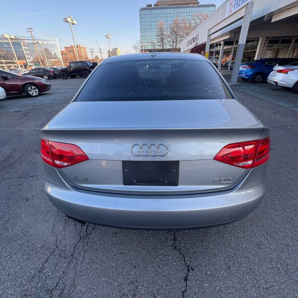 2011 Audi A4 2.0T quattro Premium