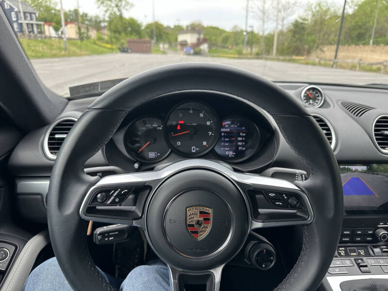 2024 Porsche 718 Cayman Style Edition