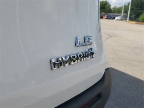 2022 Toyota Sienna LE 8-Passenger