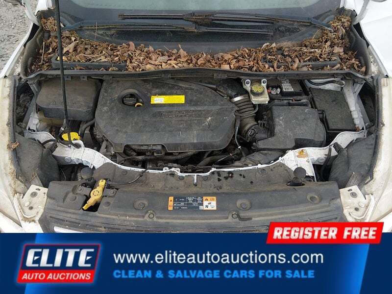 2016 Ford Escape SE