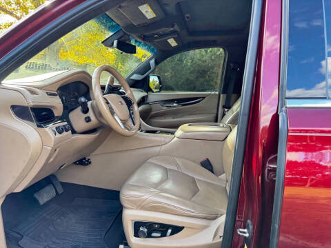 2019 Cadillac Escalade ESV Platinum