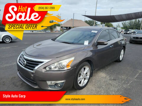 2015 Nissan Altima for sale at Styln Auto Corp in West Park FL