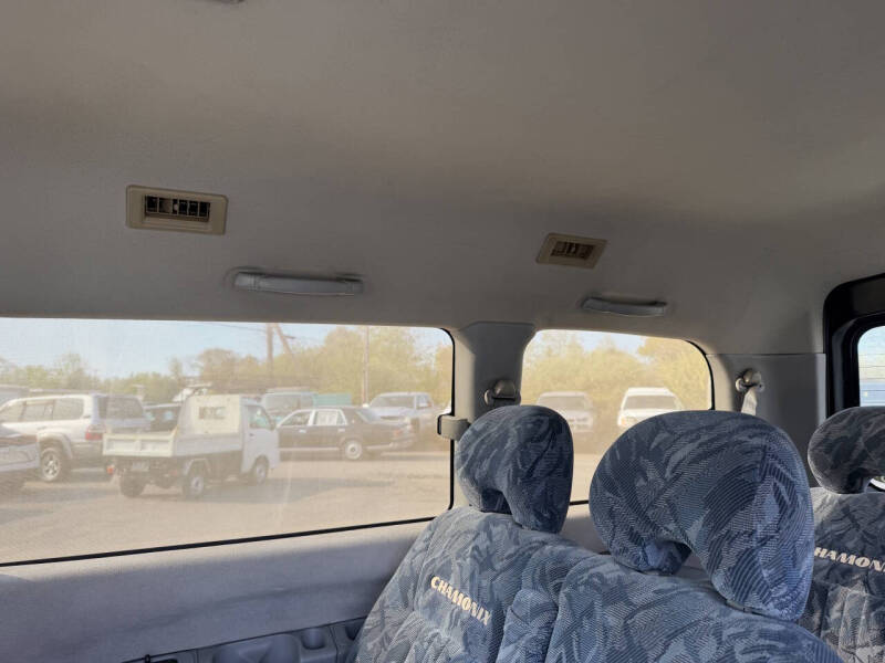 1996 Mitsubishi Delica