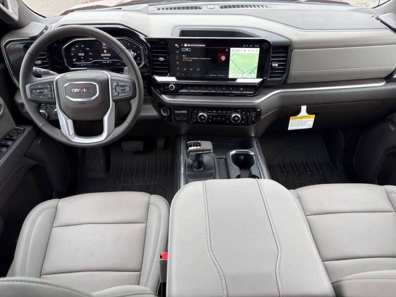 2025 GMC Sierra 1500