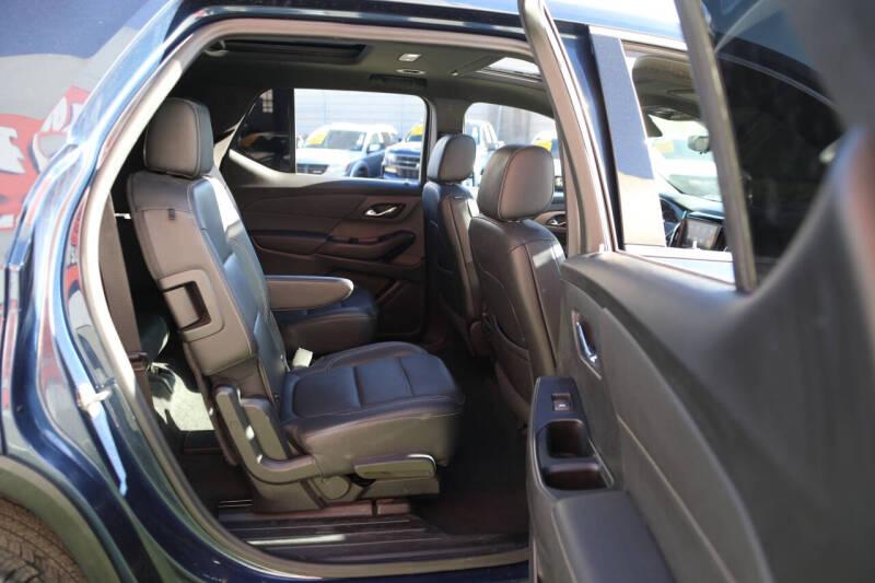 2022 Chevrolet Traverse LT Leather