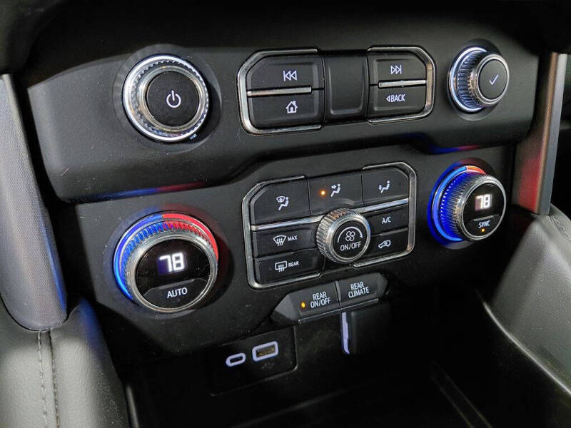2024 GMC Yukon SLE